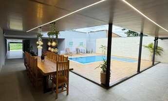 Imagem 5: Casa Alto Padrão SOZINHA NO LOTE com Quintal e ESPAÇO GOURMET EXUBERANTE e MÓVEIS PLANEJAD