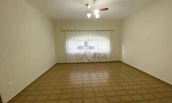Imagem 2: Oportunidade - Casa - Jardim Uirá - 2 Dormitórios - 104m²