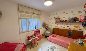 Imagem 3: Excelente Casa À Venda - Clássica com Retrofit