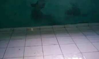 Imagem 4: Vende_se ou troca_se está casa ?