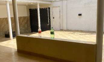 Imagem 2: Aluga esta linda casa de dois quartos rua E com rua 2 bairro cidade nova