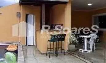 Imagem 2: Casa em condomínio, com três quartos sendo um suíte, em Vargem Grande, Condominio Horsesho