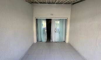 Imagem 3: Alugo excelente casa em condomínio fechado