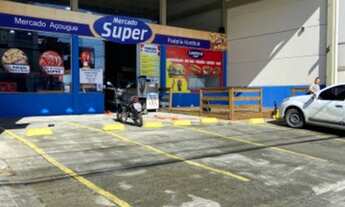 Imagem: Supermercado Lancheria lindo ao lado dos