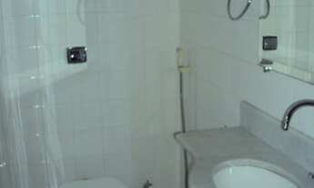 Imagem 7: Sala com ar-condicionado 32 m², piso em tábua corrida, porteiro e elevado no predio