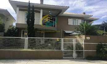 Imagem: Casa-Alto-Padrao-para-Venda-em-Jardim-Anchieta-Florianopolis-SC