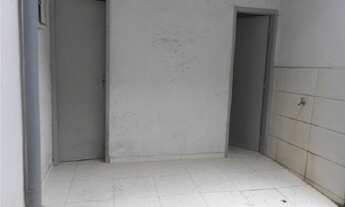 Imagem 3: Loja - 150 m² - galpão e 2 banheiros - Rua Brás Cubas - Vila Nova