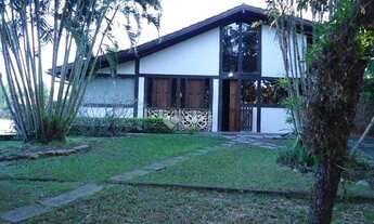 Imagem: Casa com 4 quartos, 216 m² por R$ 800.000,00