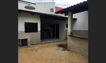 Imagem 4: Casa para venda possui 180 metros quadrados com 3 quartos em Setor Central - Brasília - DF