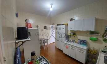 Imagem 2: Casa - Jardim América - 2 Dormitórios - 150m²