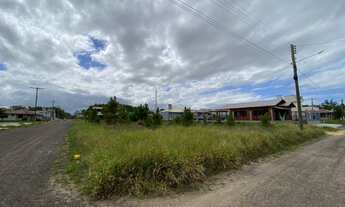 Imagem 2: Terreno de esquina há 150 metros do mar!