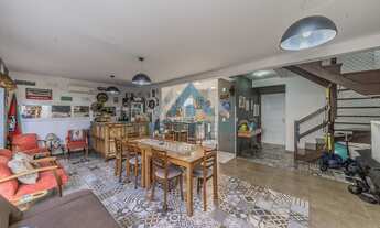 Imagem 4: Linda casa de condomínio de 3 dorms c/suíte, garagem p/ 3 carros. Infra completa