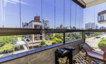 Imagem 2: Apartamento para venda tem 157 metros quadrados com 3 quartos em Auxiliadora - Porto Alegr