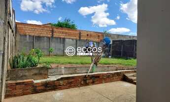 Imagem: CASA RESIDENCIAL em UBERLÂNDIA - MG, SANTA