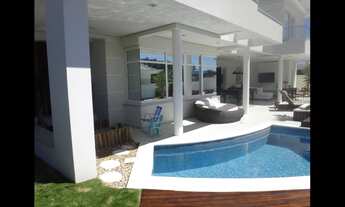 Imagem 3: Casa para aluguel e venda possui 500 metros quadrados com 4 quartos