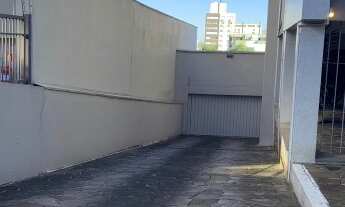Imagem 5: Apartamento 2 dorms de frente com garagem, rua calma