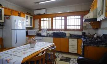 Imagem 3: Casa de 4 dormitórios mobiliada no Bairro Passo Dareia