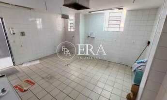 Imagem 6: Rio Comprido- Rua Santa Alexandrina- Casa duplex, 3 quartos, 3 vagas. Servindo para fins c