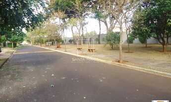 Imagem 2: Casa (diversos) 3 dormitórios/suite, portaria 24hs, em condomínio fechado