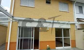 Imagem 2: Casa de Condomínio à venda ou para alugar em Interlagos, São Paulo-SP