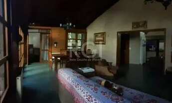 Imagem 2: Casa para Venda - 240m², 1 dormitório, sendo 2 suites, 2 vagas - Vila Maggi