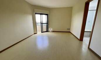 Imagem 7: Apartamento de três dormitórios com sacada e churrasqueira