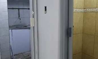 Imagem 7: Ponto comercial/Loja/Box para aluguel possui 72 metros quadrados com 1 quarto