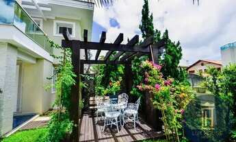 Imagem 7: Casa para Temporada em Florianópolis, Jurerê Internacional, 4 dormitórios, 4 suítes, 5 ban