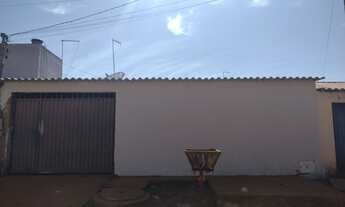 Imagem 2: Casa para venda tem 100 metros quadrados com 2 quartos