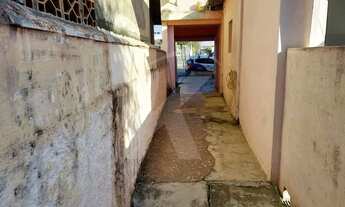 Imagem 6: Sobrado com 2 quartos, sala, cozinha, 2 banheiros, área de serviço e quintal