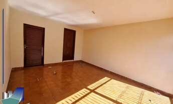 Imagem: RIBEIRÃO PRETO - Casa Padrão - SUMAREZINHO