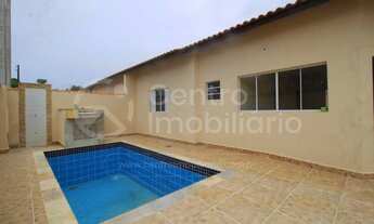 Imagem 2: CASA com piscina e 2 quartos em Itanhaém, no bairro Tupy