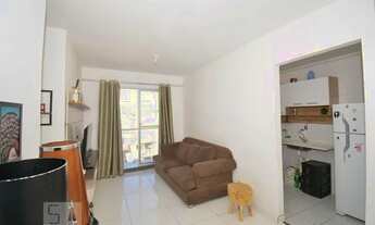 Imagem 2: Apartamento à Venda - Engenho da Rainha, 3 Quartos, 65 m2