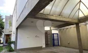 Imagem: SOBRADO 550m2 - 4 DORMIT, 3 SUITES, 5 SALAS