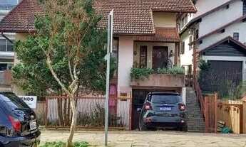 Imagem: Casa com três dormitórios. Centro, Nova