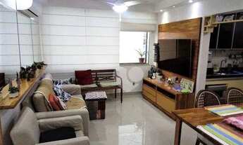 Imagem 4: Apartamento com 3 dormitórios à venda, 85 m² por R$ 1.700.000,00 - Leblon - Rio de Janeiro