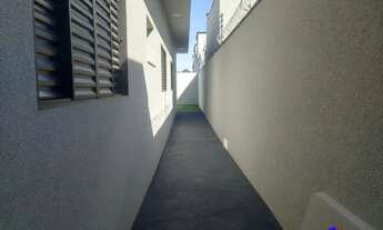 Imagem 2: Casa para Venda em Olímpia, Jardim Centenário, 3 dormitórios, 1 suíte, 1 banheiro, 2 vagas