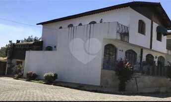 Imagem 2: CASA COM 4 DORMITÓRIOS A VENDA NA VILA GALVÃO EM GUARULHOS