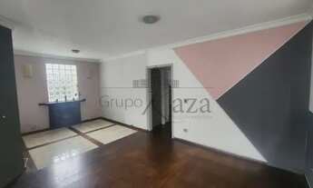 Imagem 3: Sobrado para venda tem 320 metros quadrados com 4 quartos em Jardim América - Jacareí - SP