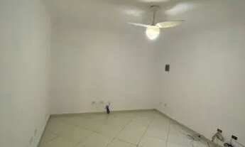 Imagem 2: Casa Independente com 3 dormitórios, com banheira