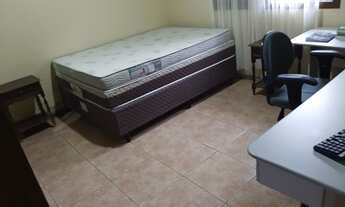 Imagem 4: Casa para venda com 150 metros quadrados com 3 quartos