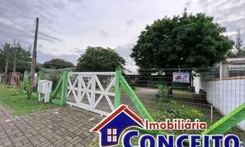 Imagem 5: C42 - Linda residência localizada em região tranquila no balneário Mariluz