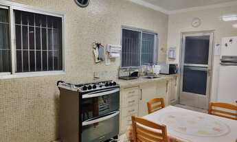 Imagem 5: Casa para venda possui 210 metros quadrados com 3 quartos em Guilhermina - Praia Grande