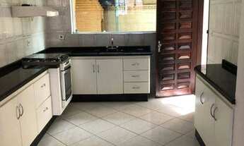 Imagem 2: CASA - BRASILIA Casa com 4 dormitórios