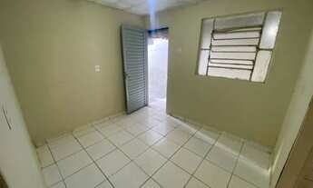 Imagem 4: Barracão 1 qt Quarto com aluguel por R$600 /mês