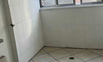 Imagem 2: Aluga -se ap. Av 09 de julho,ao lado da praça da bandeira