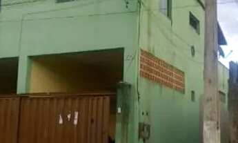 Imagem: Vendo este prédio com apartamentos