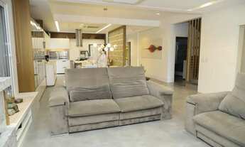 Imagem 2: Sobrado para venda possui 484 metros quadrados com 5 quartos em Ponta Grossa - Porto Alegr