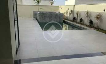 Imagem 5: REF: Office22375 Casa no Casa no Condomínio do Lago, sendo 4 quartos com 225,59m², Goiânia