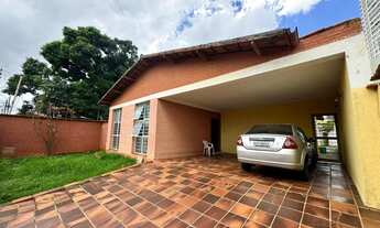 Imagem: Excelente Casa à Venda 3 quartos, sendo